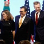 Canadian Foreign Minister Chrystia Freeland, Mexican Economy Minister Ildefonso Guajardo and U.S. Trade Representative Robert Lighthizer take part in a joint news conference on the closing of the seventh round of NAFTA talks in Mexico City. (Photo: Reuters/Edgard Garrido)