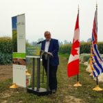 Lawrence MacAulay, Minister of Agriculture and Agri-Food, announcing the $8.3-million investment in the Organic Federation of Canada. Photo: Supplied