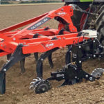 The Veris iScan-plus harnesses four different sensing technologies, including an electrical conductivity array, red and infrared optical sensors, a capacitance moisture sensor and a thermopile sensor for soil temperature.