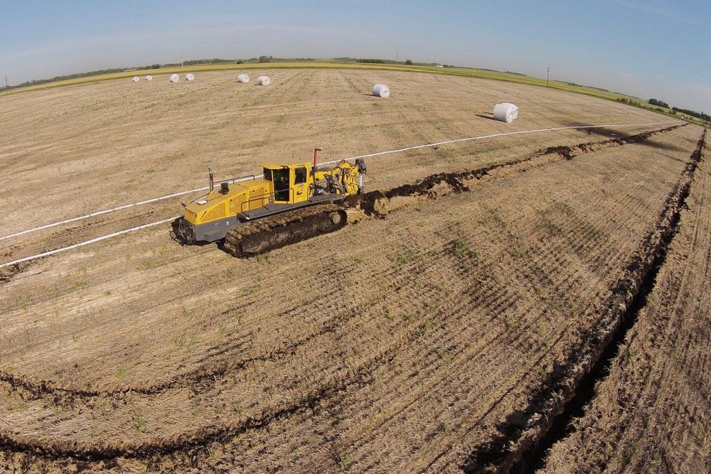 (PrecisionLandSolutions.com)
