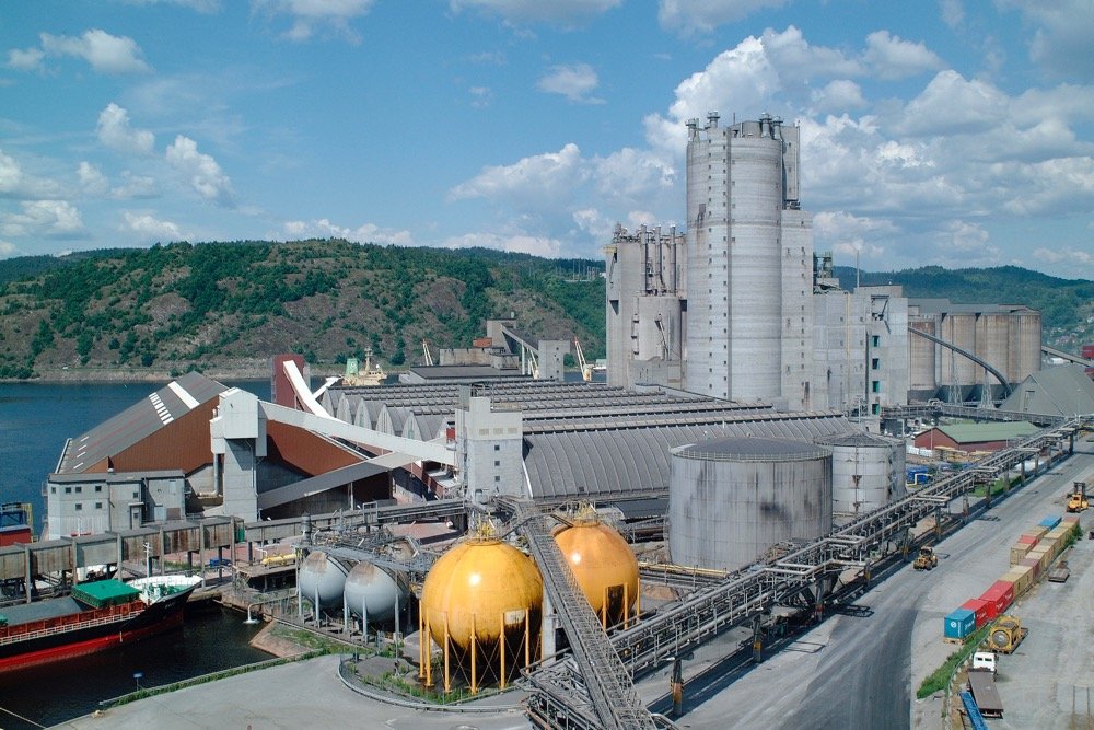 Yara is seeking Norwegian government funding toward switching its Porsgrunn ammonia plant’s production process to electricity by 2026. (Yara.com)
