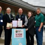 2022 FFCO Champion Award winner John Drummond with his nominators (left to right): George McNaughton, Floradale feeds; Crispin Colvin, FFCO Vice-Chair; Champion Award Winner John Drummond; Anne and Kevin Snyder, Snyder Heritage Farms; Christine Oldfield, executive director, 4-H Ontario.