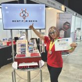 ProtectaBEE has small entrance and exit cones that direct bees to walk through a fungal powder that combats threats such as varroa mite.