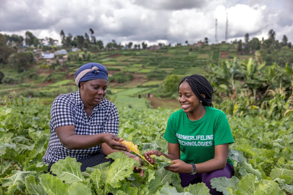 Esther Kimani (right) received the Africa Prize for Engineering Innovation from the Royal Academy of Engineering in 2024 for developing the  Early Crop Pest and Disease Detection Device. Photo: Royal Academy of Engineering

