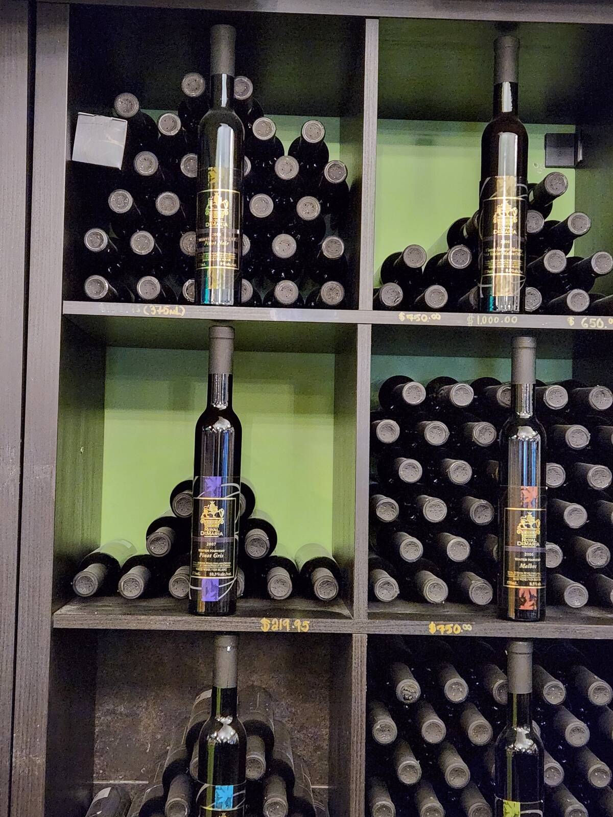 Icewine at Royal DeMaria winery in Beamsville Ontario. PHoto: Jeanine Moyer