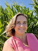 Lora Bender is Glacier Farmmedia's new bilingual Sales Consultant for Dairy and Eastern Cattle focused on further strengthening the company's focus on the dairy industry.