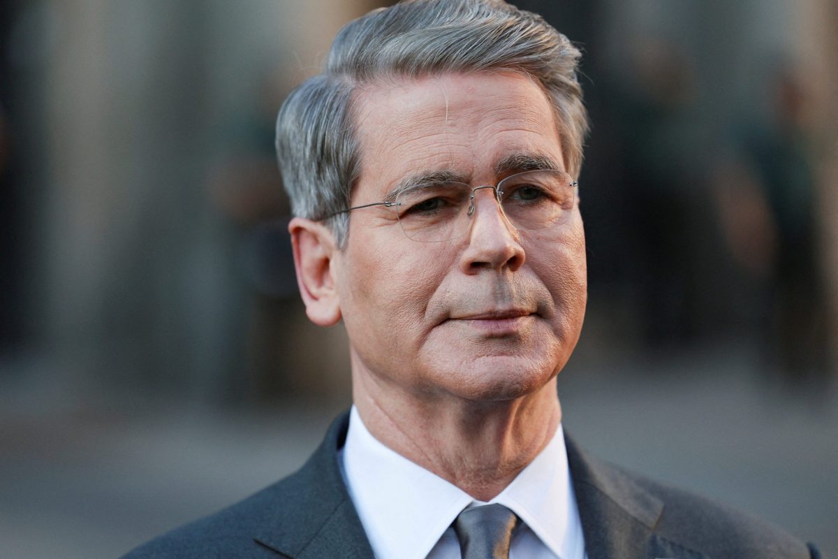 FILE PHOTO: U.S. Treasury Secretary Scott Bessent speaks to the press, on the day of U.S.-China talks on trade, economic and national security issues, in Madrid, Spain, September 15, 2025. Photo: REUTERS/Violeta Santos Moura/File Photo