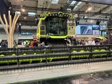 Zoomlions diesel-electric drive combine got a lot of interest at Agritechnica 2025. Photo: John Greig