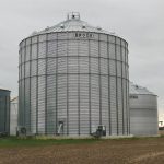 Large Prairie crops lead to increased December stocks
