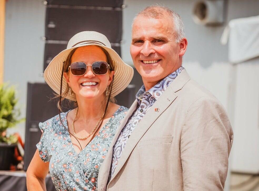 Thierry Jaton, pictured here with his partner Véronique Guay, is the first recipient of the Club Builder Award. Photo: Holstein Québec