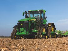 The new 8 Series tractors use the brand's new EVT, Electric Variable Transmission, which can provide 56-volt off-board power to an implement.
