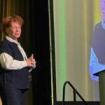 Arlene Dickinson tells Ontario farmers to think globally